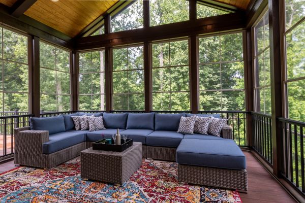 Enclosed Deck Installation in Eagle