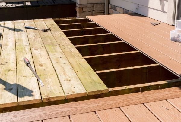 Cost of Deck Floor Replacement in Eagle