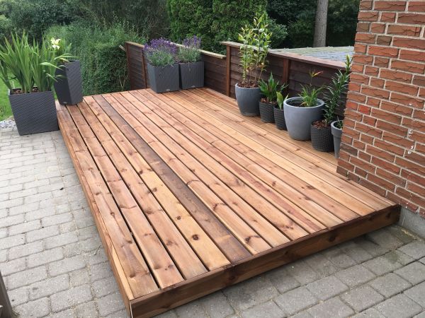Platform Deck Installation in Eagle